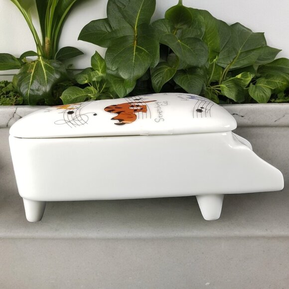 Cat's World Piano Trinket Box. Kitty Poses & Music Notes AKEMI TAKAGI Japan - Picture 3 of 15
